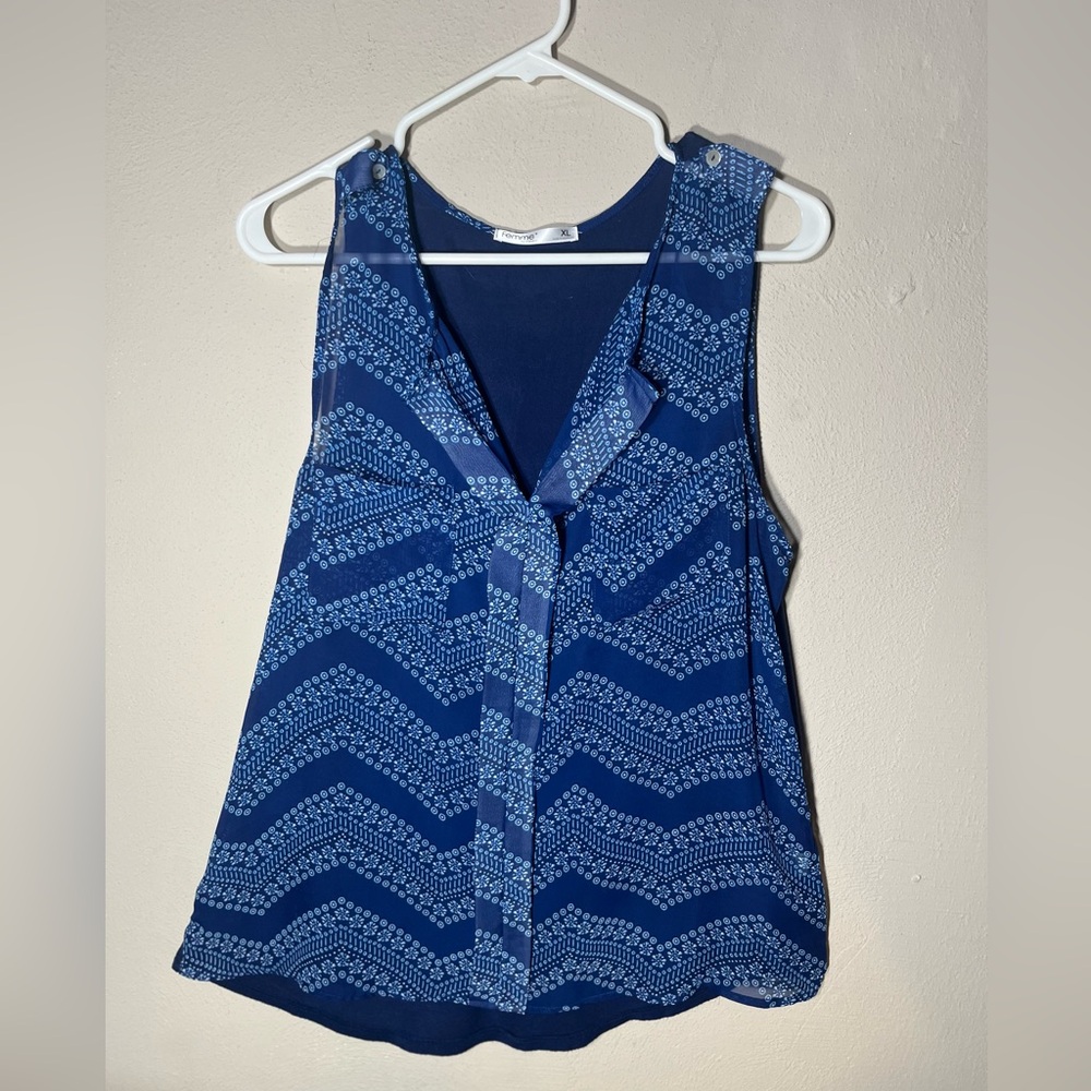 Blue and Blue Print Swingy Top Femme by tresics Sleeveless V neck